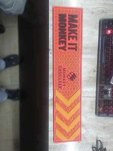 водный банан: Противоскользящий коврик для барной стойки если все заберёте отдам — 1