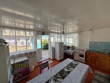 сдаю коттедж иссык куль: Домик/дача с летней верандой и хозяйственным двором. Город Чолпон Ата — 2