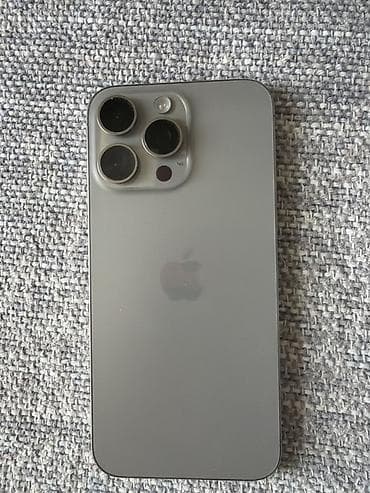 IPhone 15 Pro Max, Б/у, 256 ГБ, Space Gray, 80 %