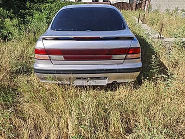 Nissan Primera: 1995 г., 3 л, Автомат, Бензин, Седан — 1