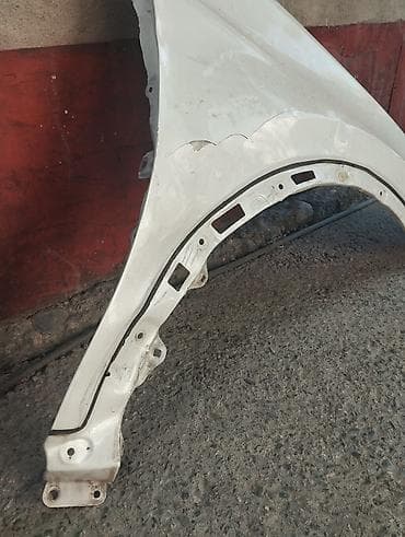 renault range t: Крыло Переднее правое Toyota, 2018 г., Б/у, Оригинал — 3