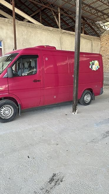 коробка сапог: Легкий грузовик, Mercedes-Benz, Стандарт, 2 т, Б/у — 1