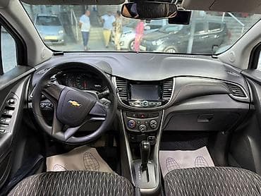 тд 2 9: Chevrolet Trax: 2018 г., 1.4 л, Автомат, Бензин, Кроссовер — 2