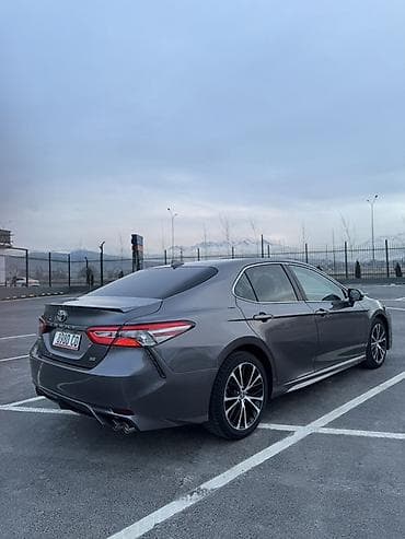 Продажа авто: Toyota Camry: 2019 г., 2.5 л, Автомат, Бензин, Седан — 5