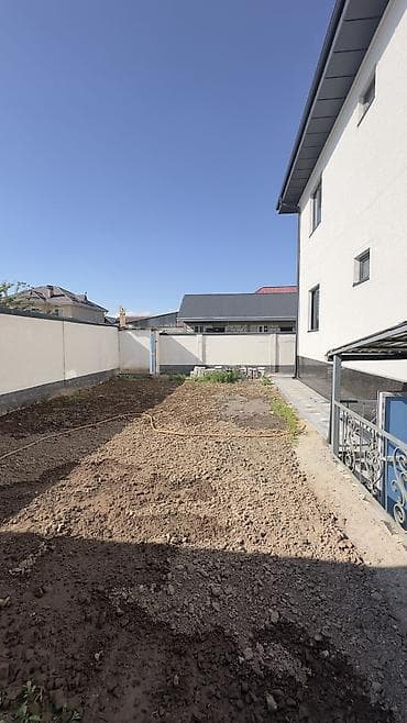 сарай купить: 🏡 Продается новый двухэтажный дом в ж/м Ак-Ордо 📍 Отличное — 3