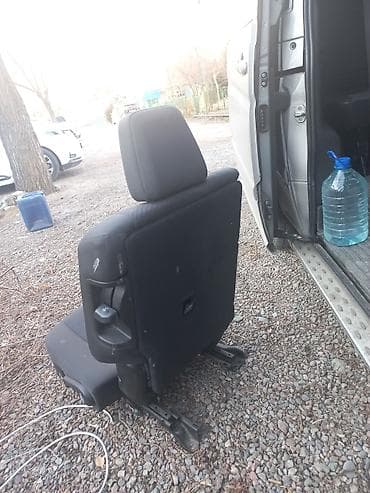 Сиденья: Заднее сиденье, Ткань, текстиль, Mercedes-Benz — 1