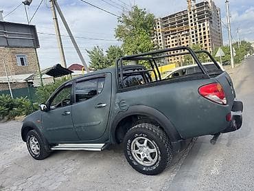 Унаа сатуу: Mitsubishi L200: 2007 г., 2.5 л, Кол менен иштөөчү, Дизель, Пикап — 6