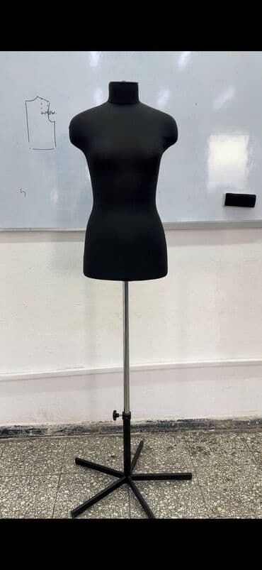 купить шиномонтажное оборудование бу: Манекен Взрослый женский, Б/у — 2