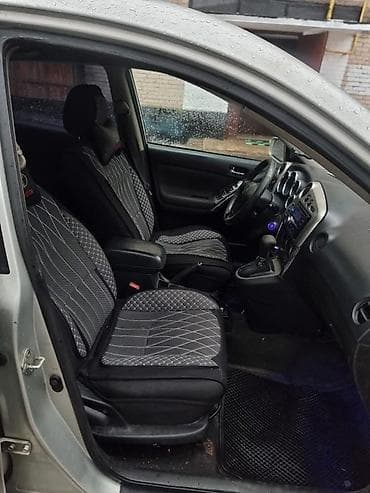 Продажа авто: Toyota Matrix: 2002 г., 1.8 л, Автомат, Бензин, Хэтчбэк — 6