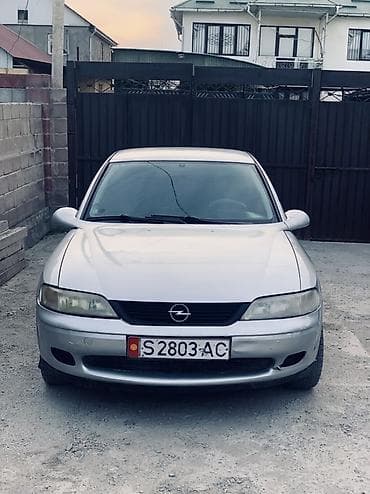 тенир тоо: Opel Vectra: 1999 г., 2 л, Кол менен иштөөчү, Дизель, Седан — 9