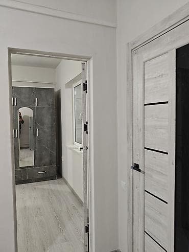 старый талчок: 3кызга Квартира берилет,2комната .шарты бар. Район Новопавловка ж/м — 9