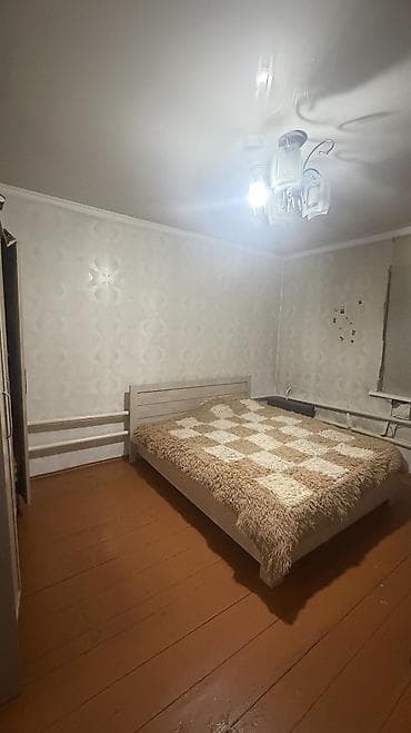 пол дома: Продается пол дома. Район Баялинова Професора Зимы (ближе к БЧК). В — 6