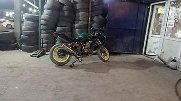 Naked 400 куб. см, Бензин, Взрослый, Б/у