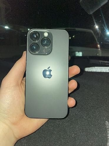 IPhone 14 Pro, Б/у, 256 ГБ, Черный, Чехол, 100 %