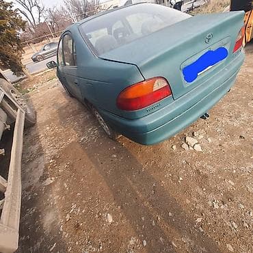 70 сом: Toyota Avensis: 1998 г., 1.6 л, Кол менен иштөөчү, Бензин, Седан — 3