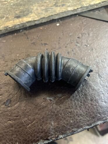 Патрубок стиральной машины Самсунг 
Идёт с порошко приемника в бак