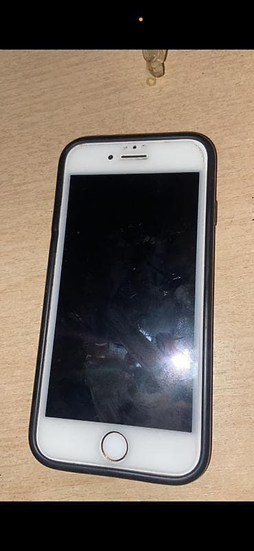 Уюлдук телефондор жана аксессуарлар: IPhone 8, Алтын, Коргоочу айнек — 2