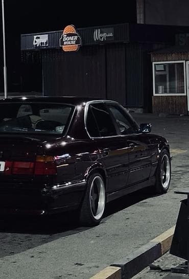 а 210: Литые Диски R 17 BMW, Комплект, отверстий - 5 — 2