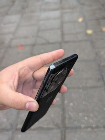 обслуживание аккумуляторов: OnePlus 11, Б/у, 256 ГБ, цвет - Черный, 2 SIM — 4