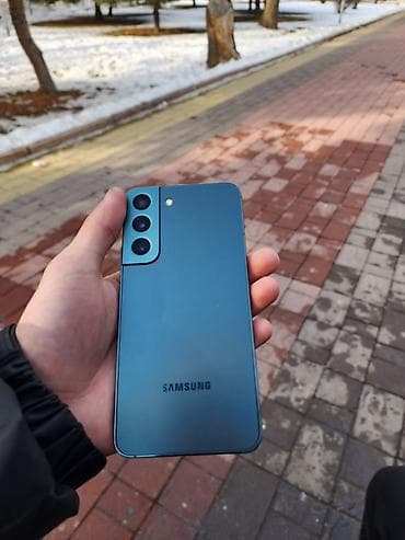 Samsung Galaxy S22, Б/у, 128 ГБ, цвет - Зеленый, 1 SIM, eSIM