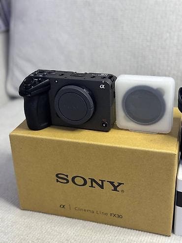 📸 Продаю Sony Cinema Line FX30 + комплект Продаю камеру Sony FX30