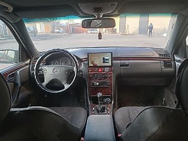 токмок кун чыгыш: Mercedes-Benz E-Class: 2000 г., 2 л, Кол менен иштөөчү, Бензин, Универсал — 10