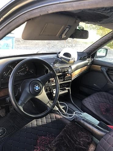e500 124: BMW 7 series: 1992 г., Седан — 5