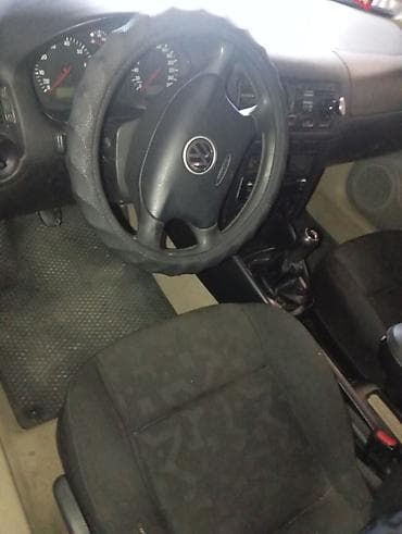 гоьф 2: Volkswagen Golf: 1998 г., 1.6 л, Ручные, Бензин, Хэтчбэк — 8