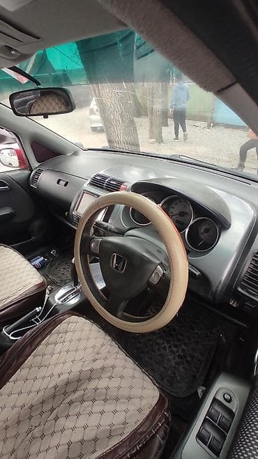 авто чехол универсал: Honda Fit: 2004 г., 1.5 л, Автомат, Бензин, Хэтчбэк — 4