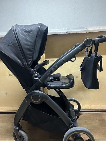 бенджамина: Детская коляска 2 в 1 Selby/Wonder (надписи на раме Wonder, на сиденье — 5