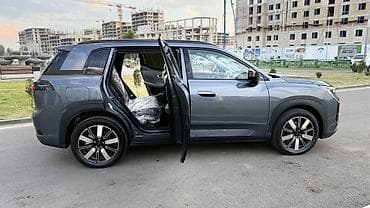 gac aion v: AION Y Plus i60 — модерновый электрический кроссовер C‑класса. Кузов — 7