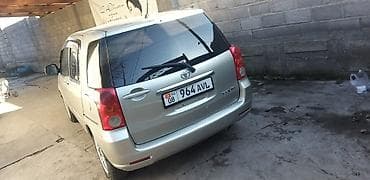 volvo ref: Toyota Raum: 2004 г., 1.5 л, Автомат, Газ, Универсал — 2