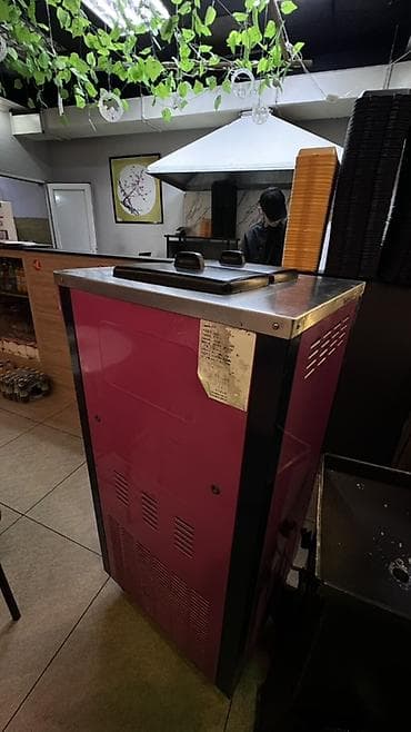 флягу: Профессиональный аппарат для мягкого мороженого Goshen (модель на — 3