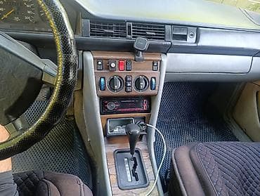 мерр: Mercedes-Benz W124: 1989 г., 2.5 л, Автомат, Дизель, Седан — 6