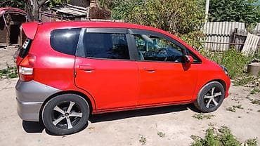 Honda Fit: 2003 г., 1.3 л, Автомат, Бензин, Хэтчбэк — 5