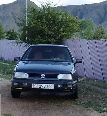 audi s2: Volkswagen Golf: 1994 г., 1.8 л, Механика, Бензин, Седан — 1