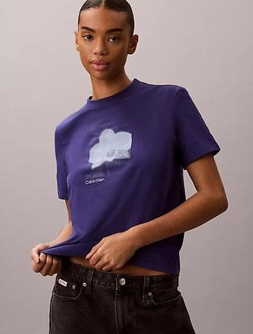 Куртки: Футболка Calvin Klein женская. Размер: L — 1