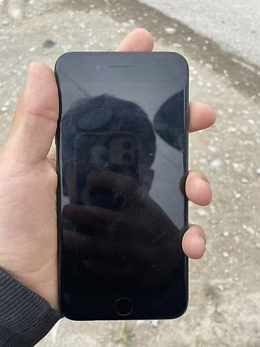 Уюлдук телефондор жана аксессуарлар: IPhone 7 Plus, Кара, 63 % — 4