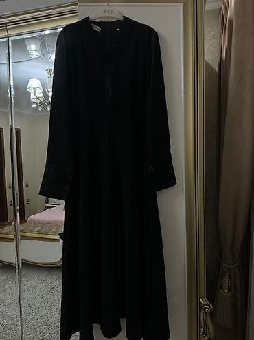 Вечернее платье, А-силуэт, Длинная модель, S at lalafo.kg Вечернее платье, А-силуэт, Длинная модель, S