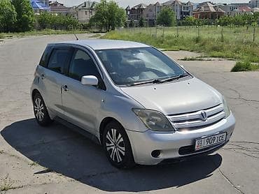 канте: Toyota Ist: 2004 г., 1.3 л, Автомат, Бензин, Седан — 2