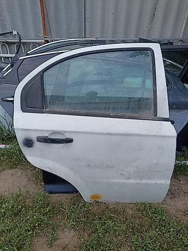 шевролет авео: Наружные накладки порогов Chevrolet, 2011 г., Б/у, Оригинал — 3