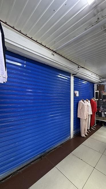 куплю места: Продаются 2 торговых контейнера в ТЦ «Чолпон» (г. Нарын) — 4