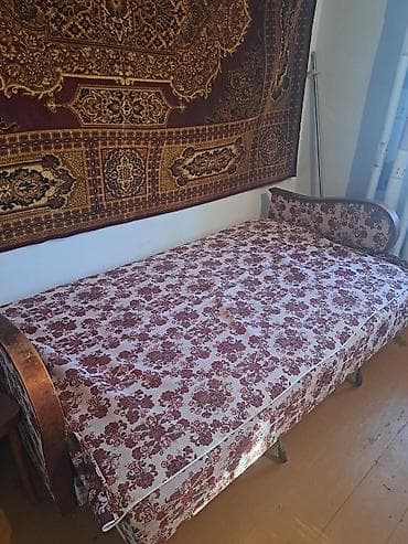 metta samurai: Прямой диван, Б/у — 2