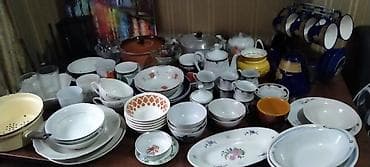 Посуда разная цена за все две кастрюльки чайный сервиз кофейный — 2