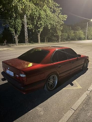 бив е34: BMW 5 series: 1994 г., Седан — 3