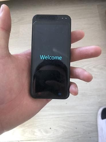 карман машинка: Компактный мини‑смартфон/медиаплеер с сенсорным экраном. Особенности — 3