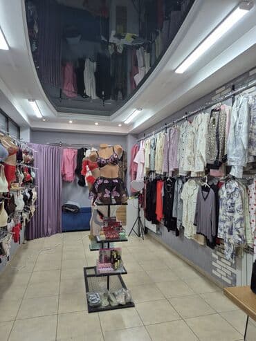 Линолеум: Магазин женского белья и домашней одежды Ассортимент: - Бюстгальтеры — 7