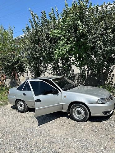 Chevrolet Nexia: 2009 г., 1.6 л, Бензин, Седан