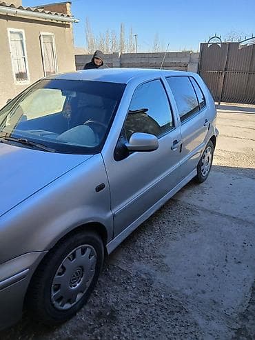 audi b6: Volkswagen Golf: 2001 г., 1.4 л, Механика, Бензин, Хэтчбэк — 4