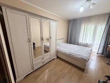 спальные мебели: Спальный гарнитур, Б/у, Двуспальная кровать, Шкаф, Россия, Дерево, Самовывоз, цвет - Бежевый — 1